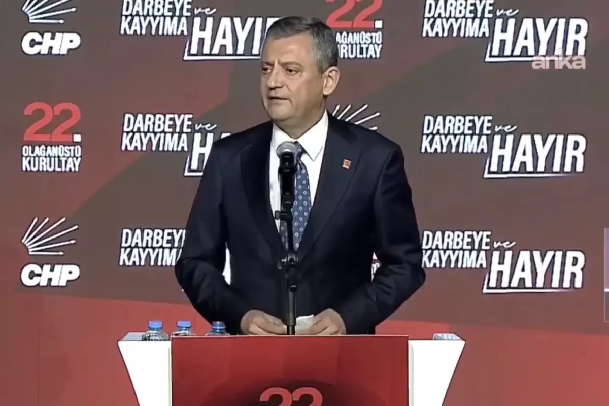 CHP lideri Özel: Bugünler dostumuzu düşmanımızı tanıdığımız günler