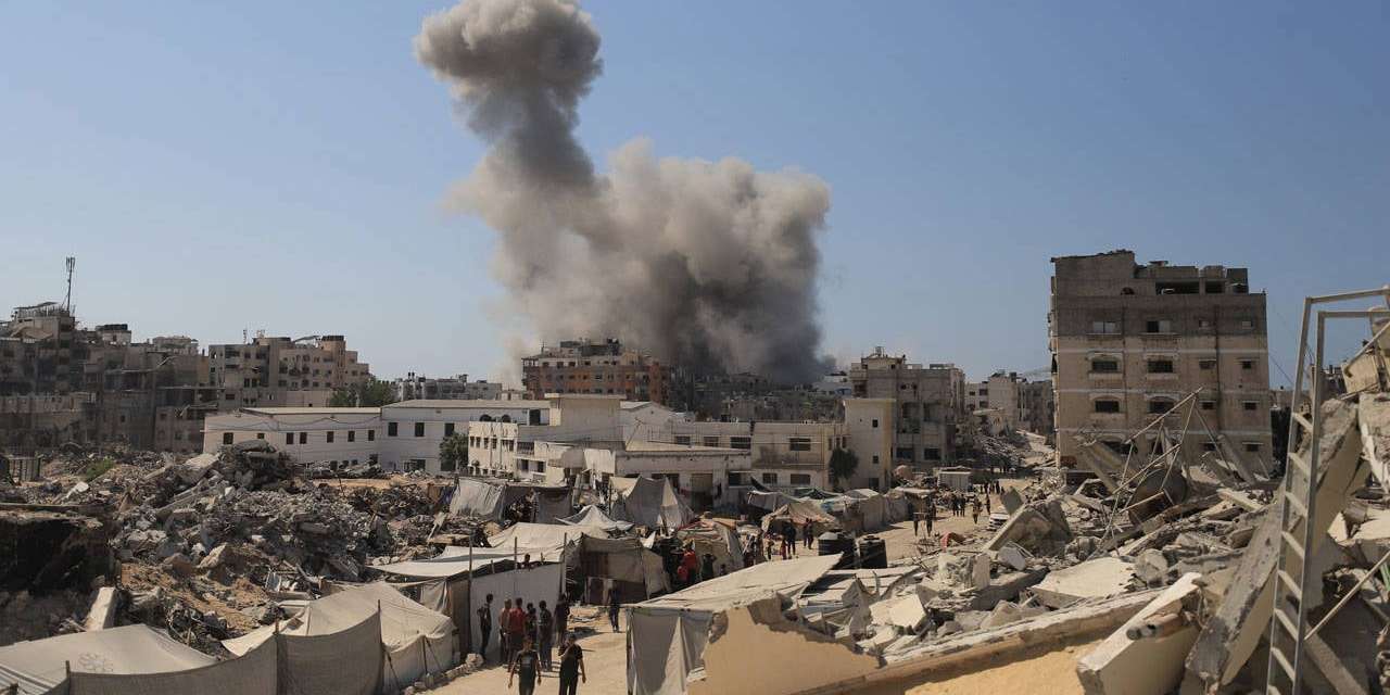 İsrail’den Gazze’de çocuk hastanesine saldırı