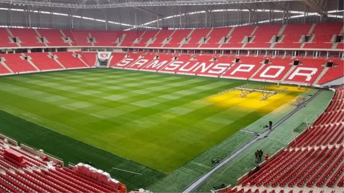 Samsun 19 Mayıs Stadyumu Zemini Değerlendirildi