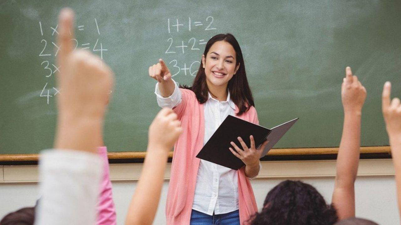 2025 Kasım ayı öğretmen seminerleri ne zaman, online mı olacak?