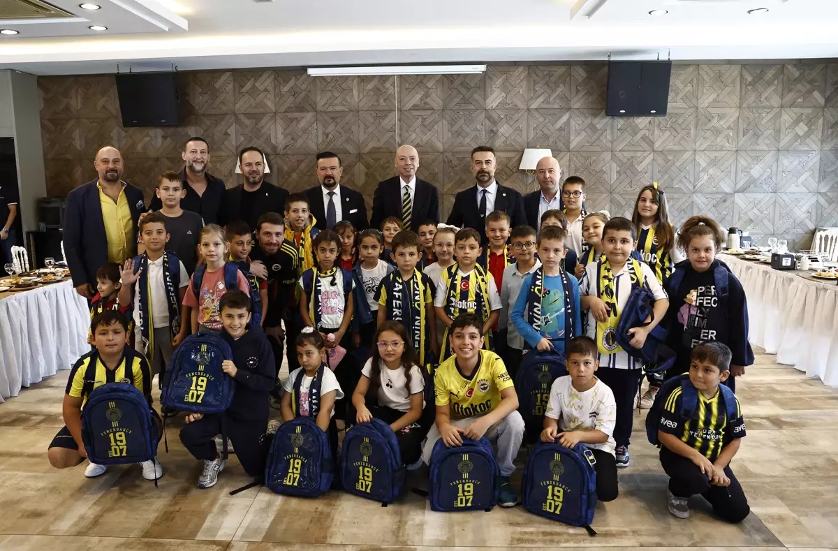 Fenerbahçe’den ‘Her Deplasman Bir Okul’ Projesi