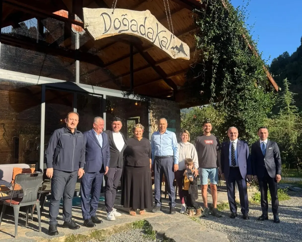İçişleri Bakanı Yerlikaya ve Bakan Yardımcısı Karaloğlu’ndan DoğadaKal’a Ziyaret