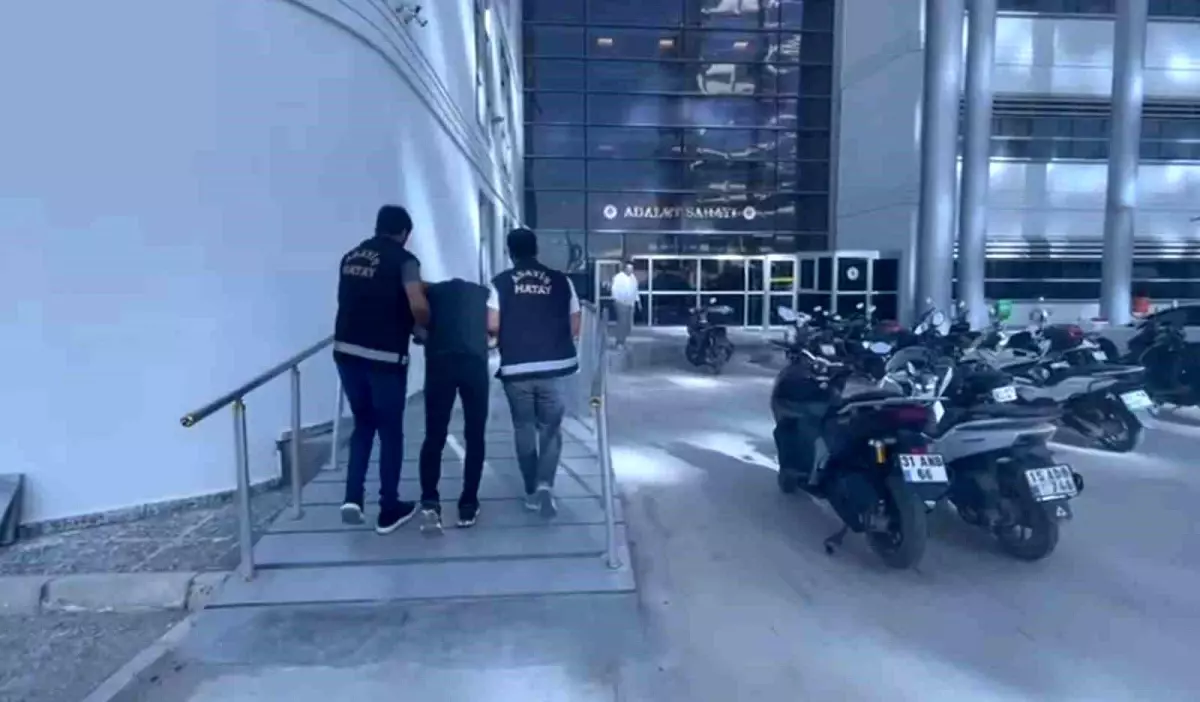 Silahla Yağmadan Hapis Cezası Olan Şahıs Yakalandı