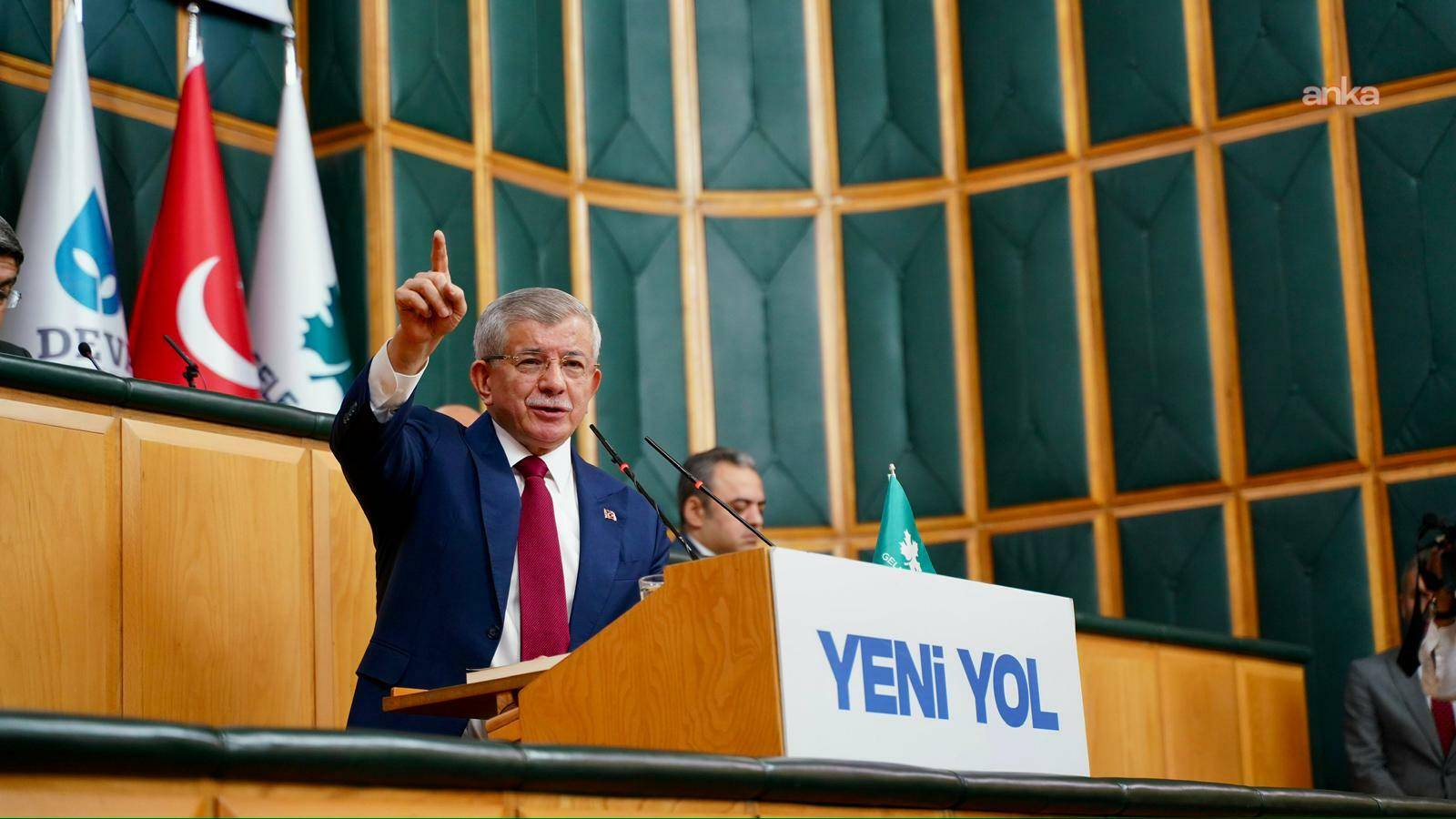 Ahmet Davutoğlu: Bir makamın ya da 2, 3 sene sonra yapılacak bir seçimdeki adaylığın peşinde değilim!