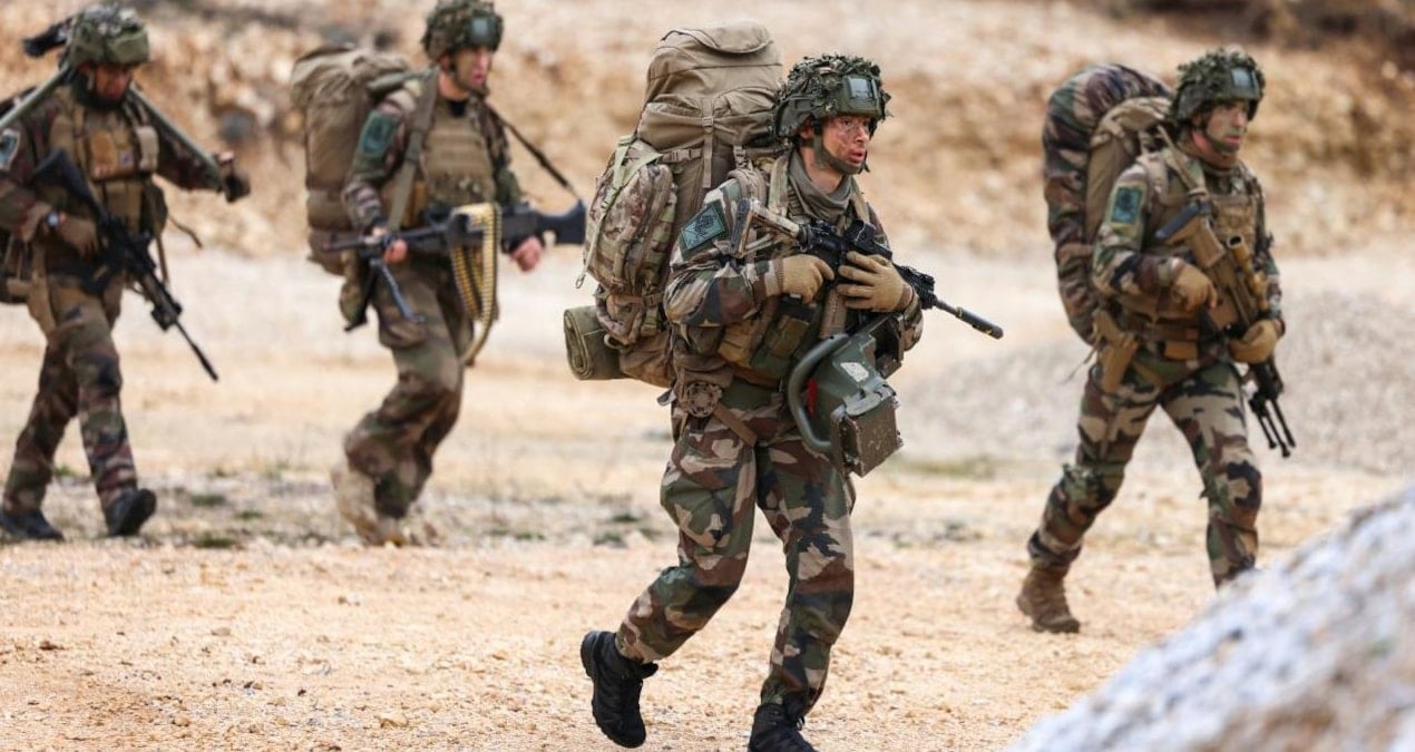 “Çocuklarınızı kaybetmeye hazır olun” diyerek açıkladı! Savaş çağrısı ülkeyi karıştırdı