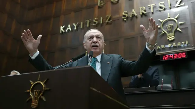 Cumhurbaşkanı Erdoğan’ın sözleri ayakta alkışlandı: 23 yılda imanlı ve yerli bir gençlik yetiştirdik