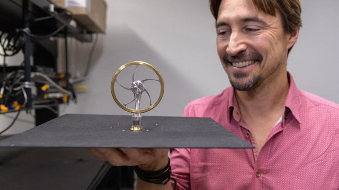 Uzayın soğuğuyla beslenen, ama Dünya’da çalışan motor yaptılar