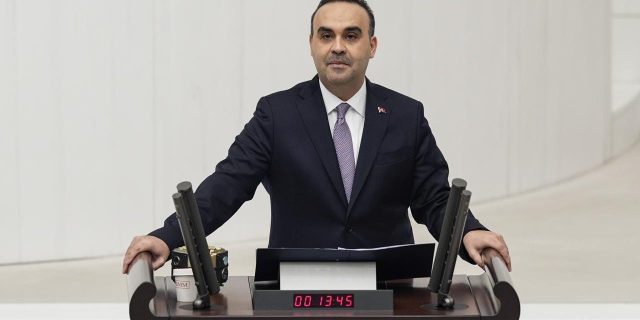 Bakan Kacır: Türkiye beyin göçü alıyor