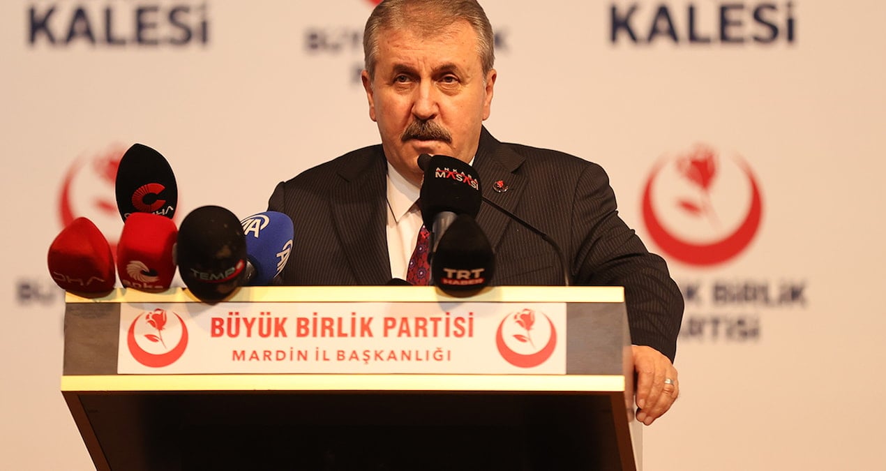 “Evlenmeyeni işe almayacaksın” sözleri tartışma yaratmıştı! Küçük ortak geri adım attı