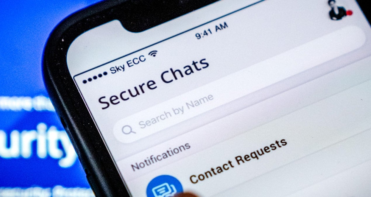 Mafyanın gizli haberleşme ağı patladı: İçinden 4 bin 500 kişinin adı çıktı