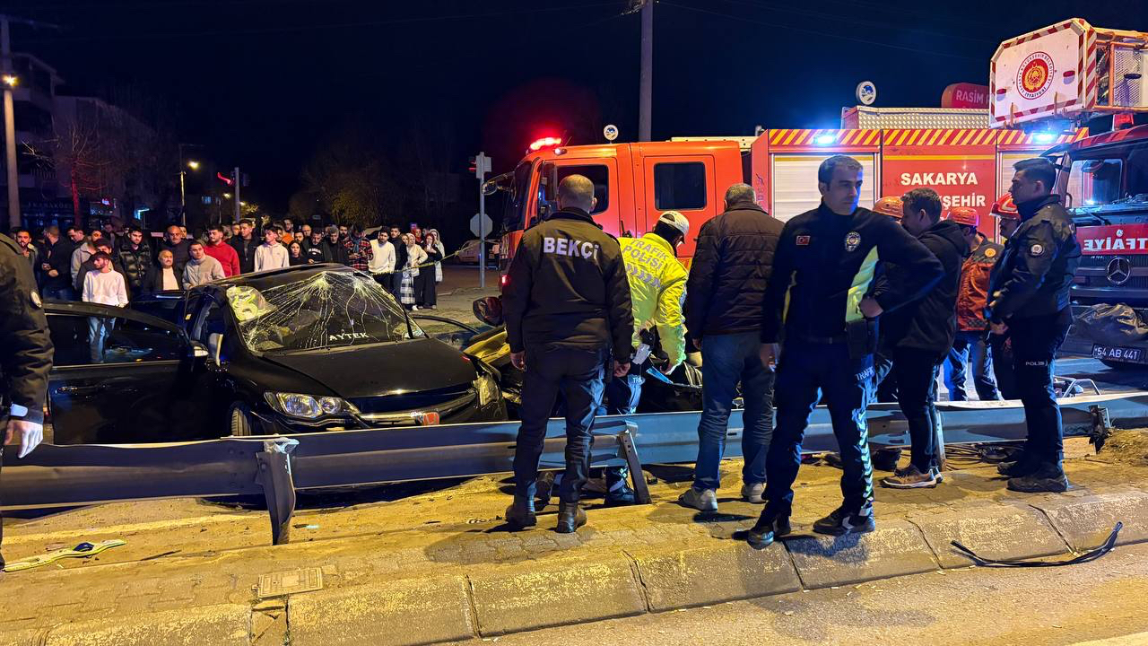 Sakarya’da feci kaza: 1 ölü, 2 yaralı