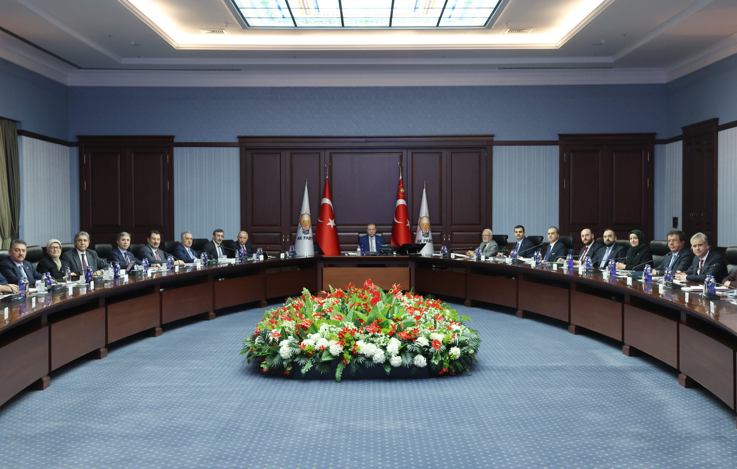 AK Parti MYK toplandı