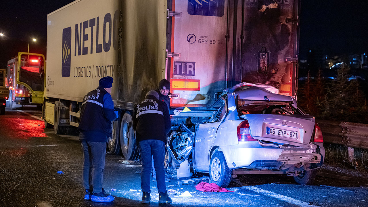 Başkentte feci kaza. Otomobil sürücüsü öldü