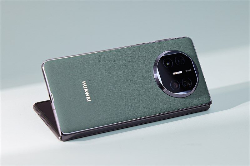 Huawei Pura 90 Ultra kamera tarafında büyük oynuyor! Tasarım ve teknik detaylar belli oldu