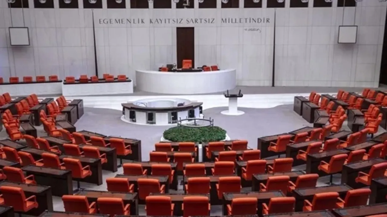 TBMM’ye gelen dilekçeler şaşırttı: “Milli Eğitim Bakanı öğretmenler tarafından seçilsin”