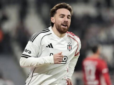 Besiktas ile anilan fenerbahceli milli futbolcu orkun kokcuyle paylasim yapti 4lSLbxCq
